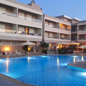 Agela Hotel&Apartments